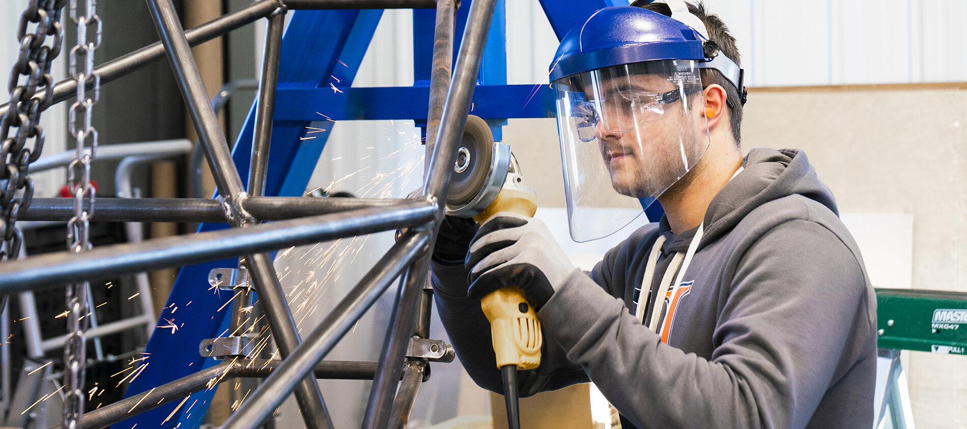 MINIMUM REQUIREMENTS FOR MECHANICAL ENGINEERING AT UJ visual data 4